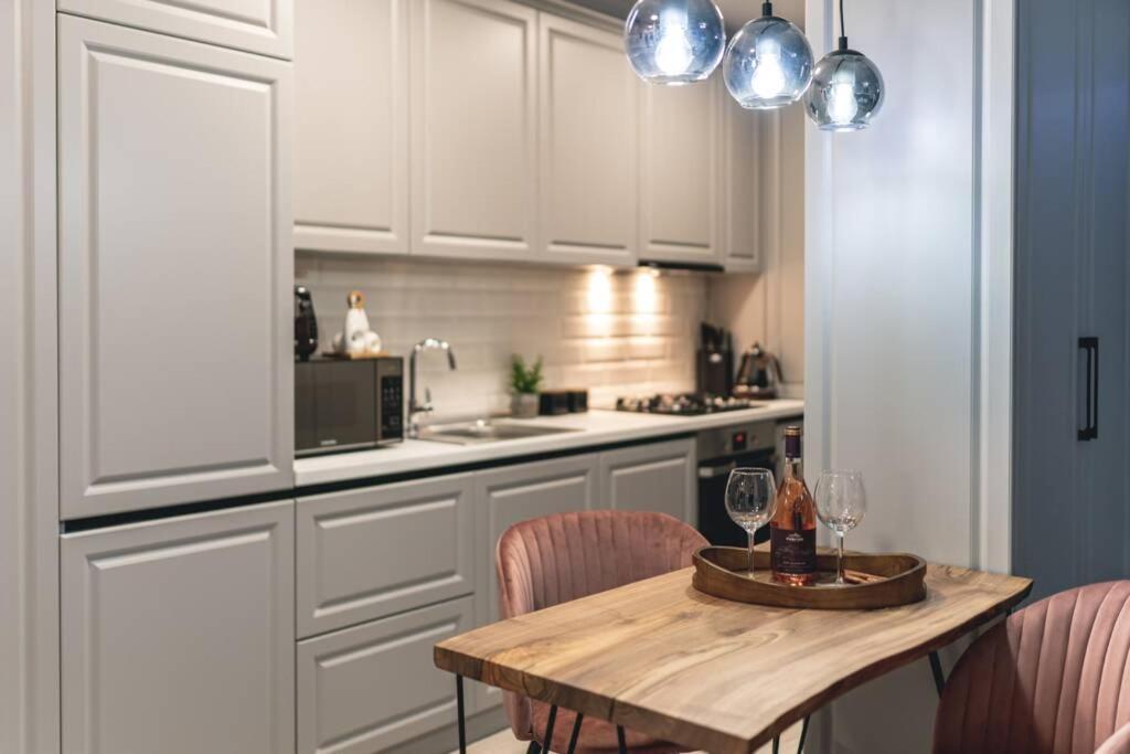 Briana Luxury Panoramic View Apartment Cluj-Napoca Luaran gambar
